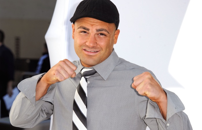 Eddie Alvarez - 700
